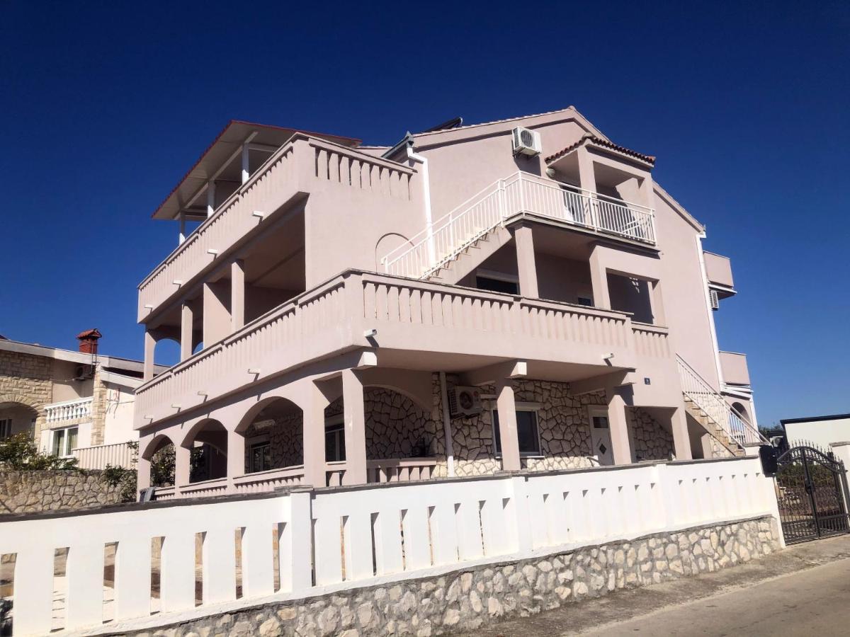 Apartments Villa Zdrava Trogir Exterior foto